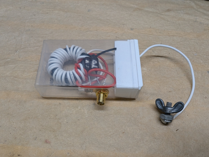 EFHW toroid in a tic-tac container